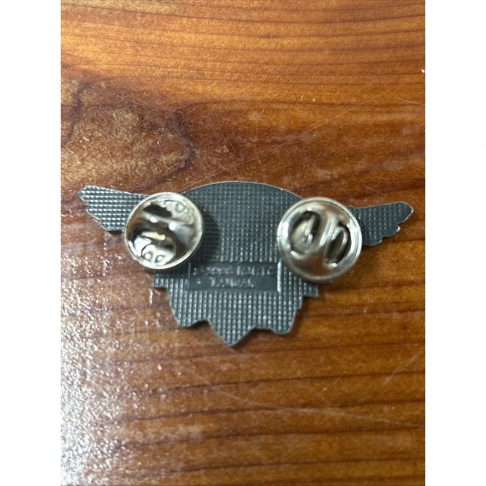 VTG 1998 Camel Cigarette Roadhouse Tour Hat Cap Lapel Pin Rally Wings Motorcycle